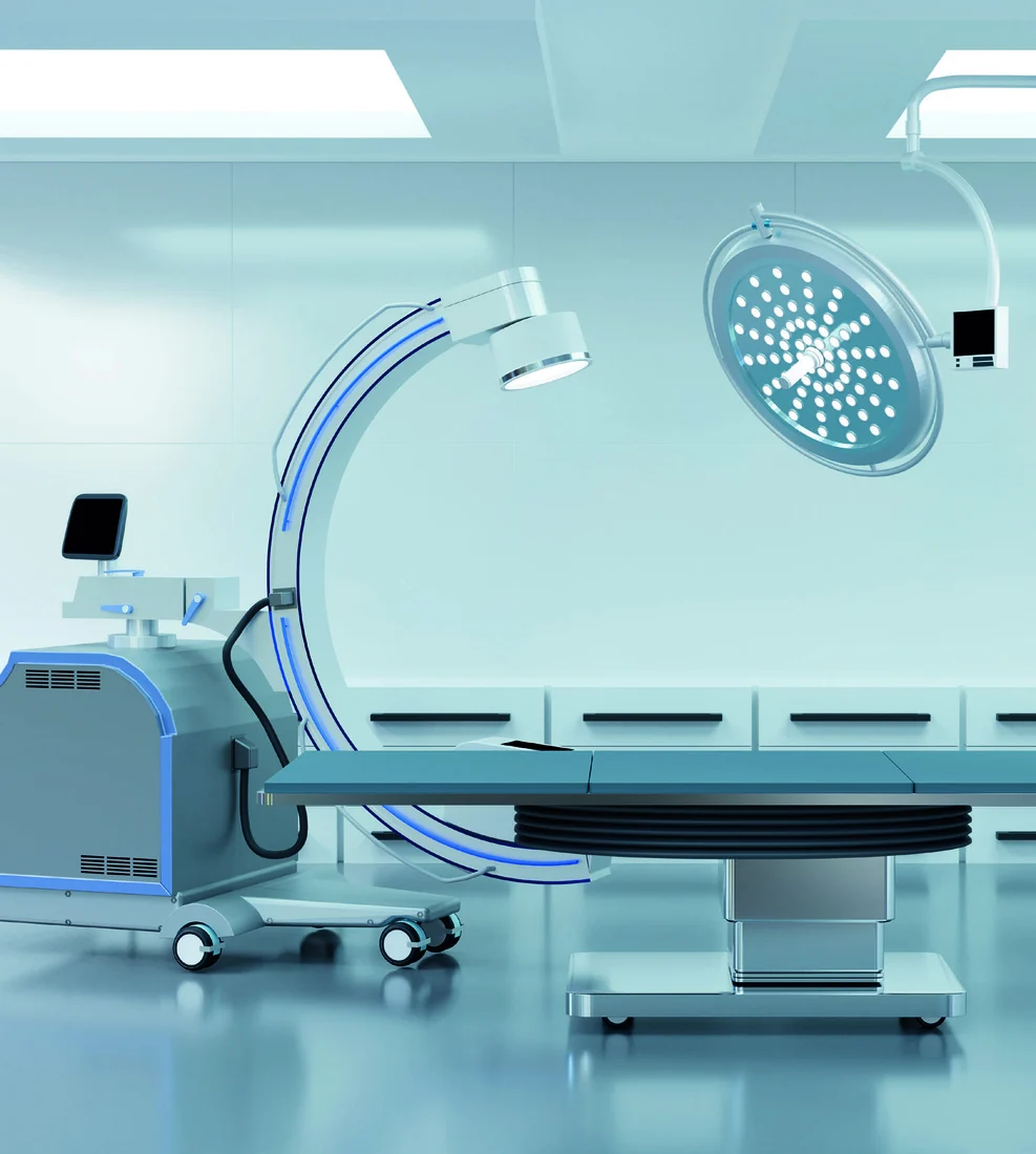 Sala clínica equipada con tecnología médica